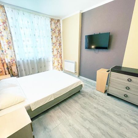 Beautiful Horizon First Line Apartment บาทูมิ ภายนอก รูปภาพ