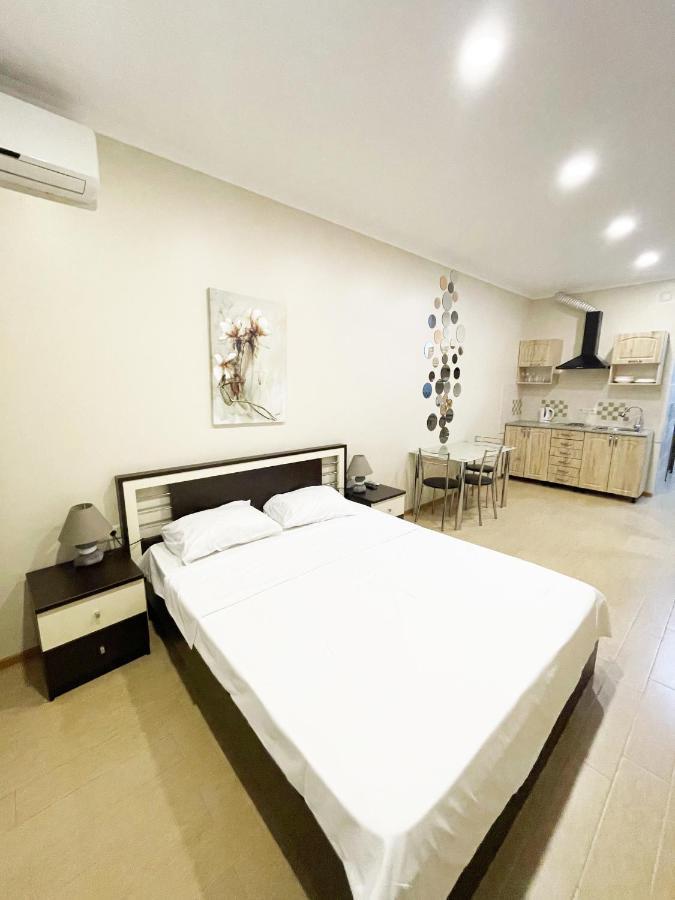 Beautiful Horizon First Line Apartment บาทูมิ ภายนอก รูปภาพ