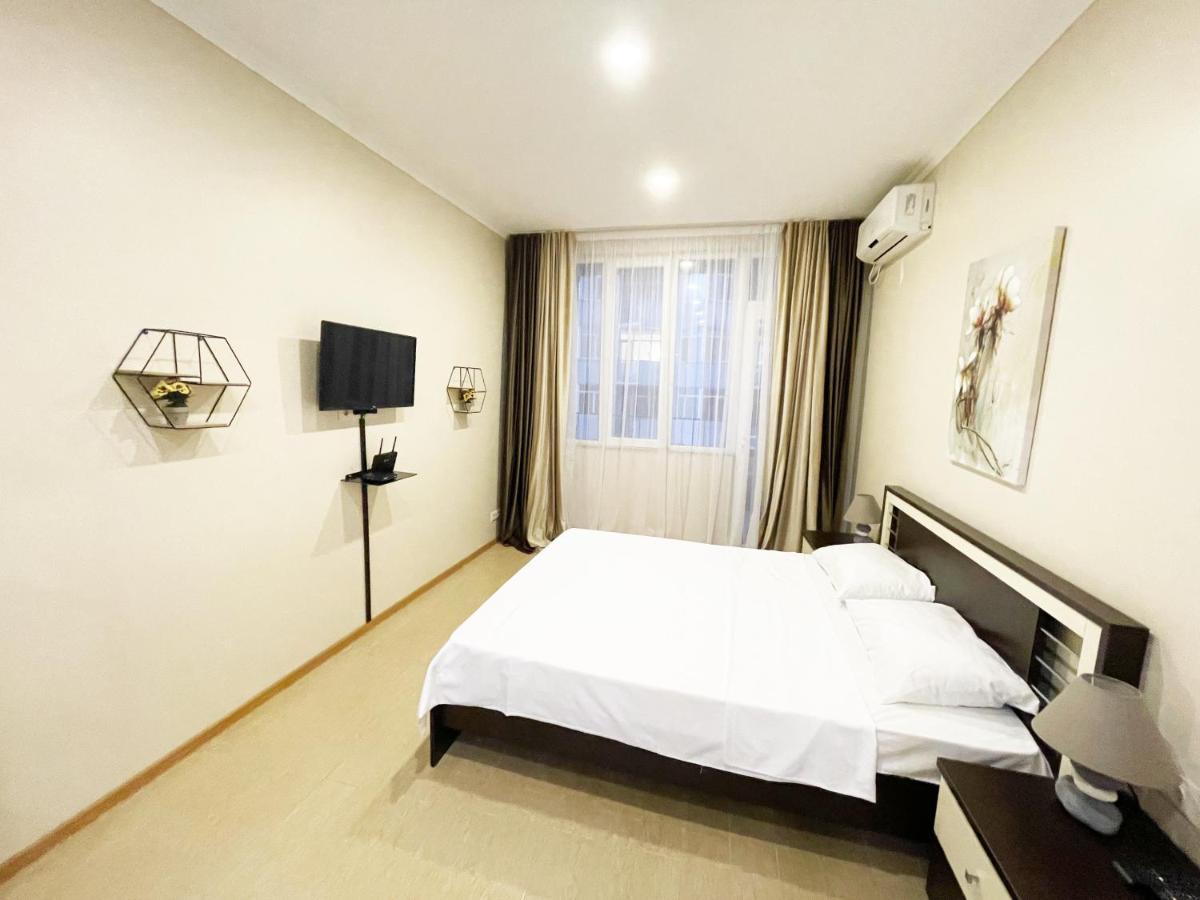 Beautiful Horizon First Line Apartment บาทูมิ ภายนอก รูปภาพ